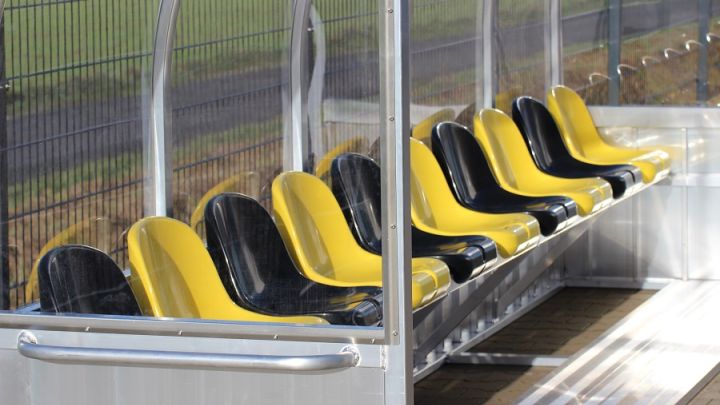 Spielerkabinen aus Aluminium vollverschweißt