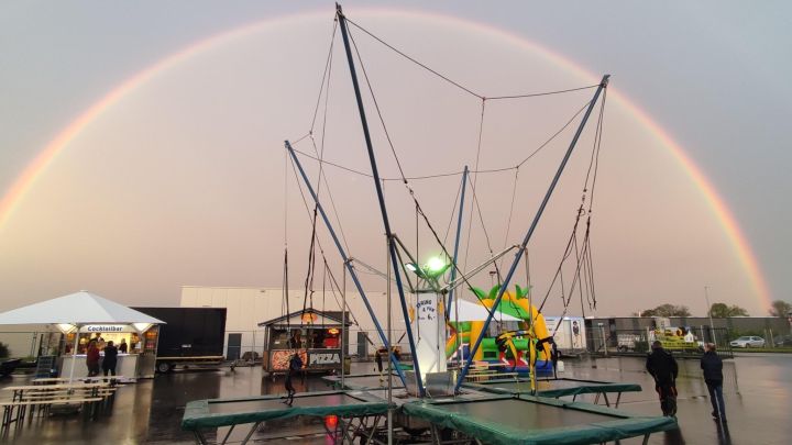Torwand-Aktion und Regenbogen