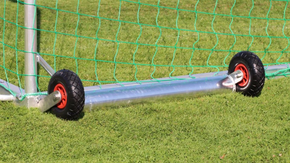 Kippsicherung für Fußballtore