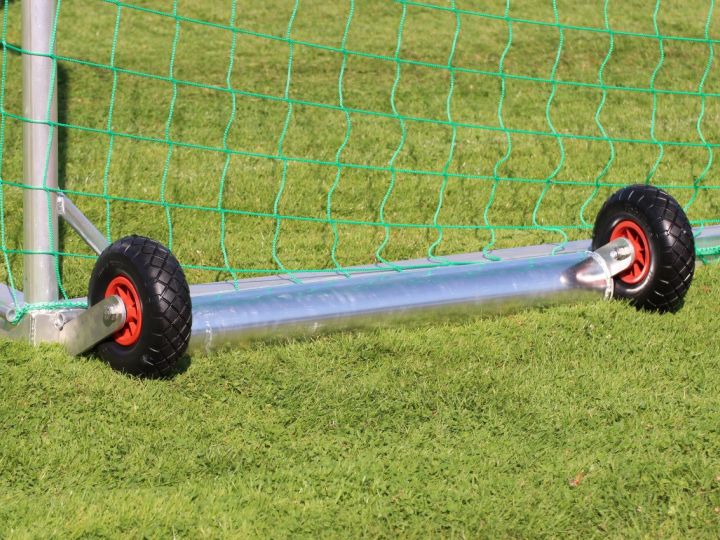 Kippsicherung für Fußballtore